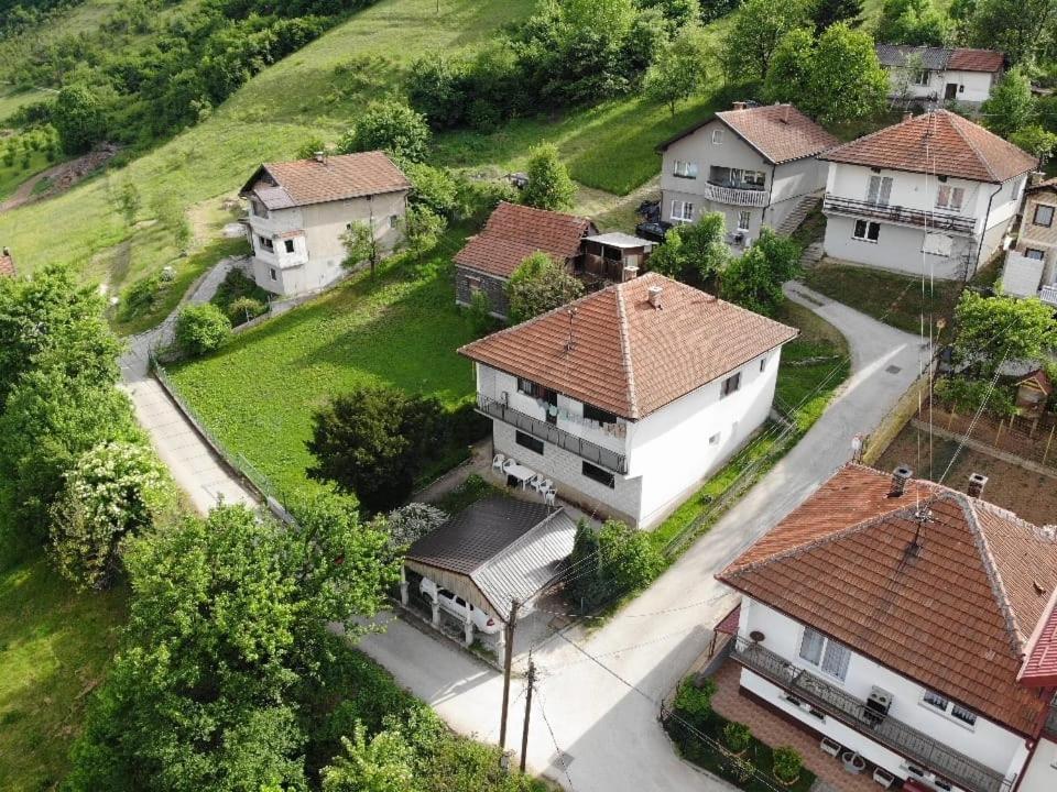 Comfort House Near Pyramides Visoko Eksteriør bilde